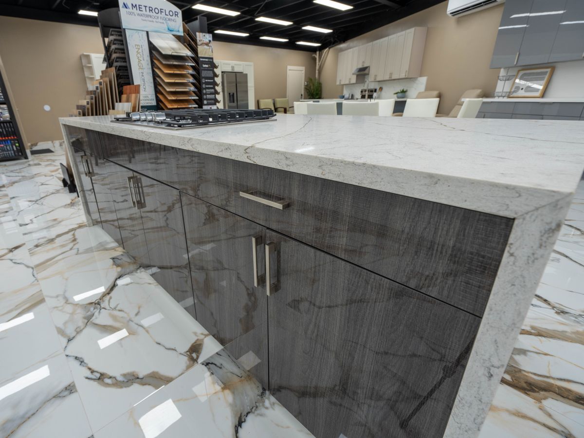 Flooring for Maui Building Source in Kahului, HI