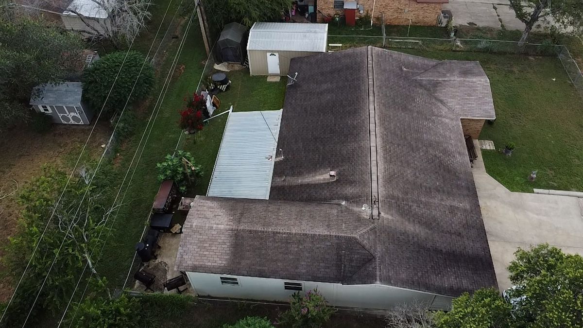 Roofing Replacement for Diamond Ridge Roofing in Pleasanton, TX