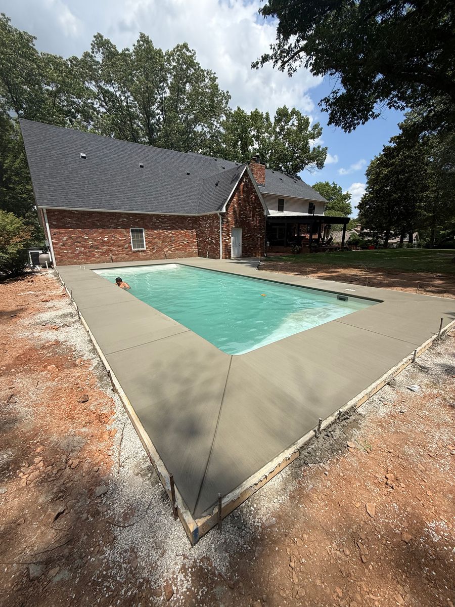 Pool Decks for Modern Concrete LLC in Lowell, AR