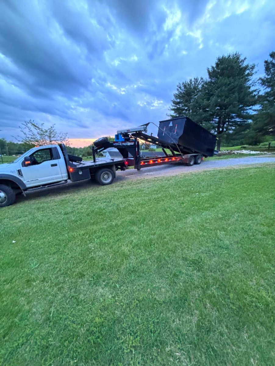 25 Yard Dumpster  for Everything Outdoors in Abingdon, VA