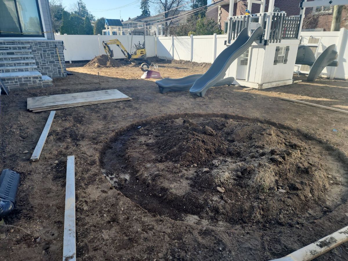 High End Residential Design & Install for Elegant Lawns & Landscaping in Inwood, NY