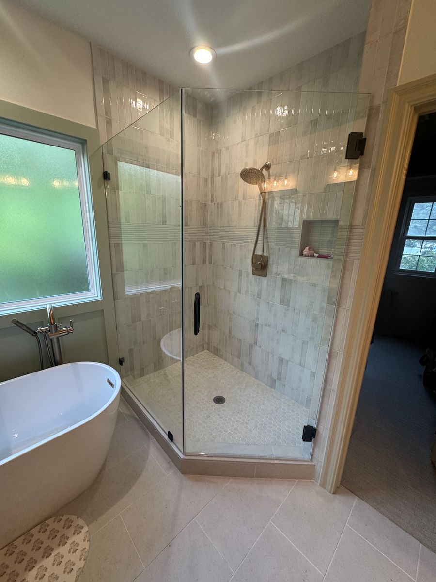 Frameless Shower Setup for Topline Glassworks in Kansas City, MO