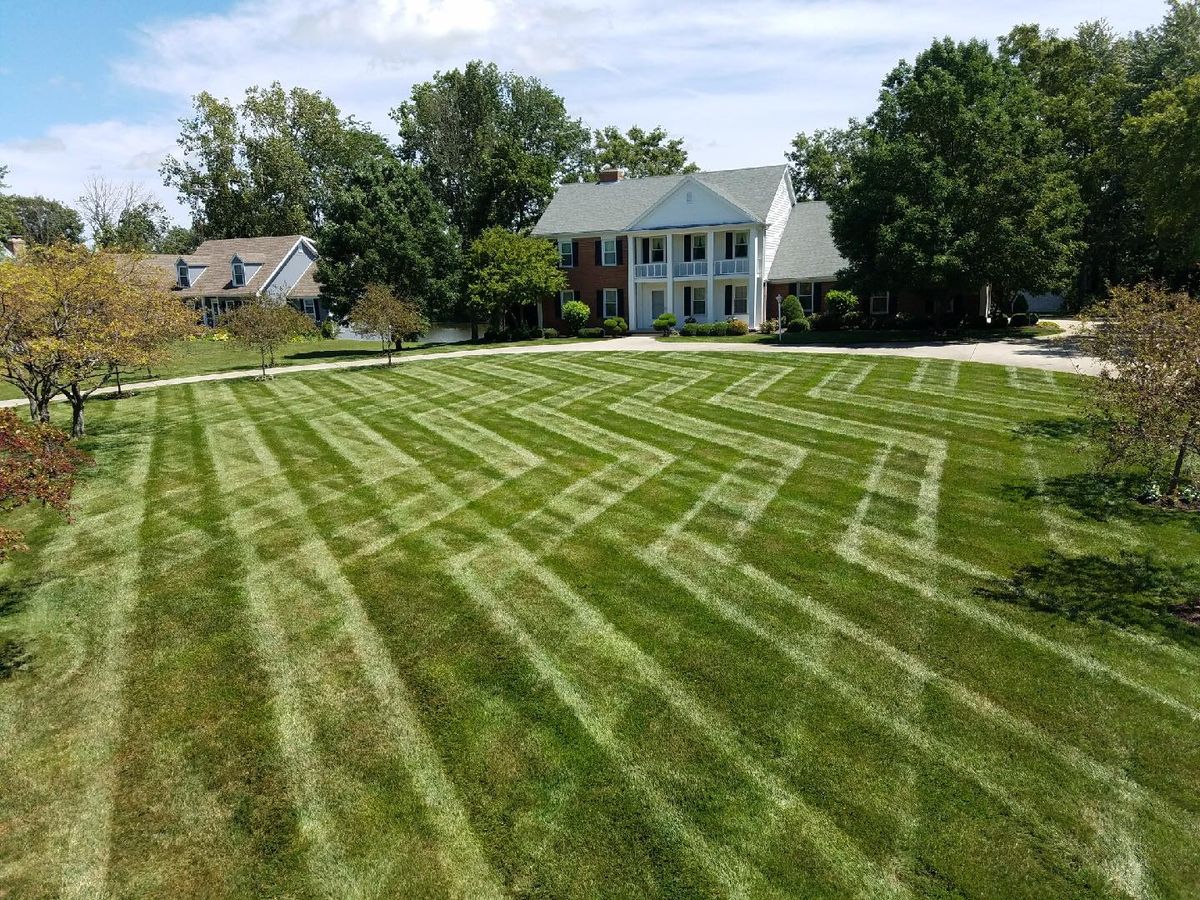 Mowing for Curb Impressions in Toledo,  OH
