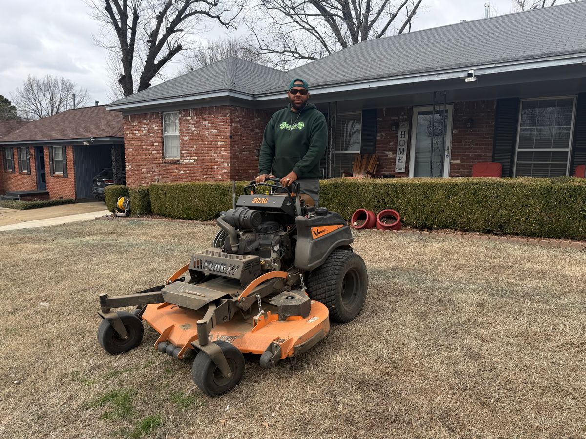 Mowing Service for Kingdom Landscaping in Memphis, TN