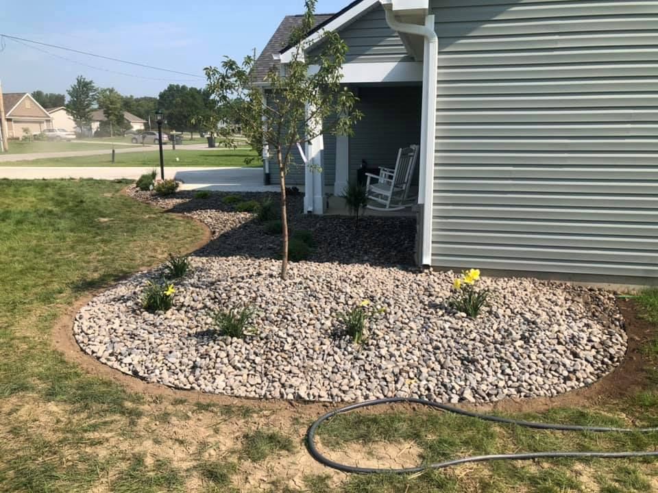 Patio Design & Construction for F&L Landscaping in Decatur, IN