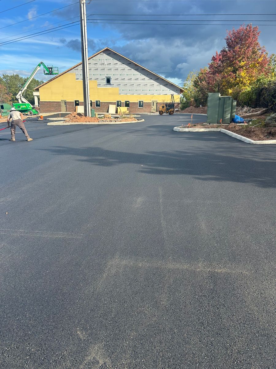 Sealcoating for James R Carter Paving in Roanoke, VA