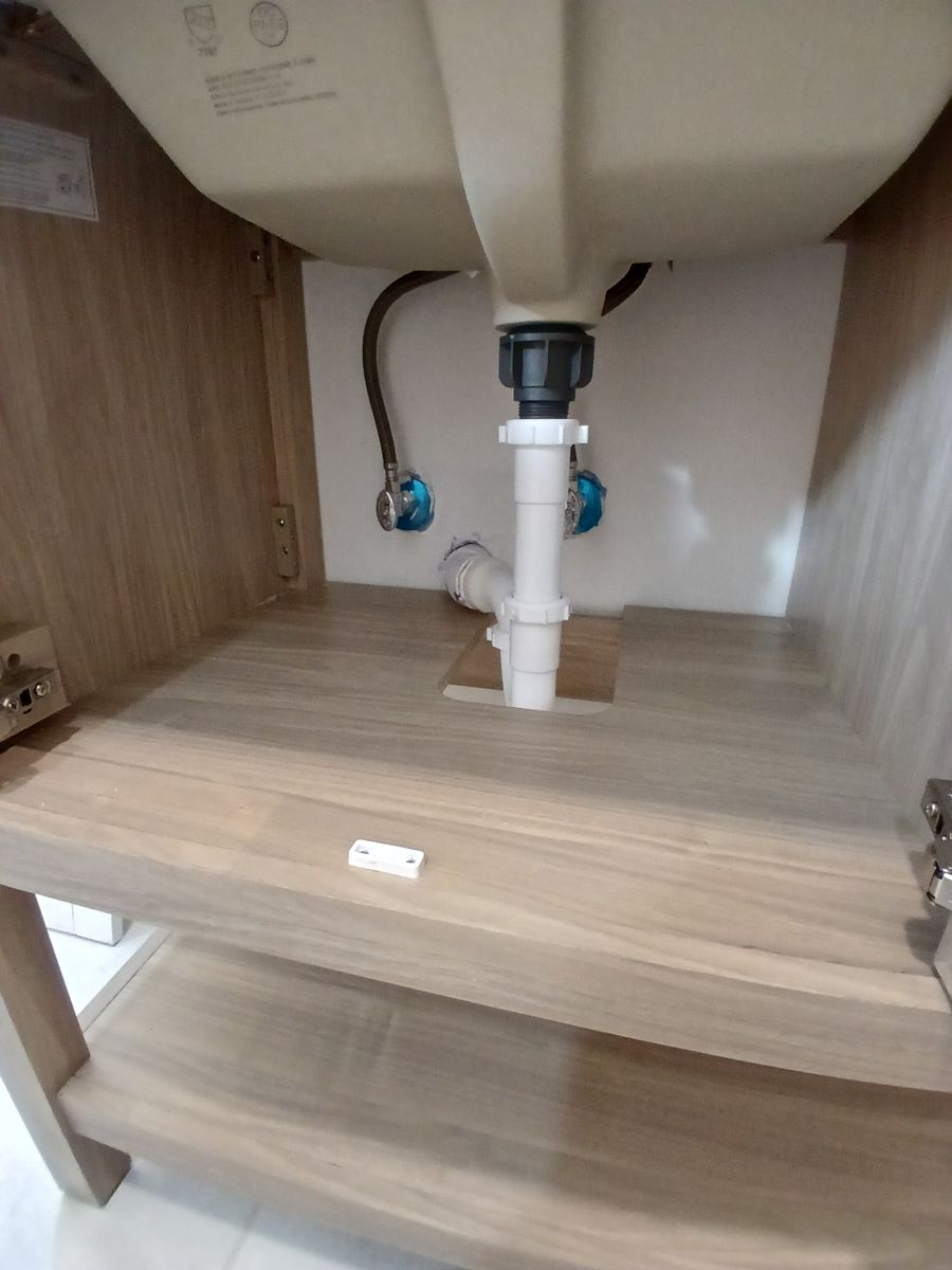 Handyman and emergency service repairs for Dead Tree General Contracting in Carbondale, Illinois