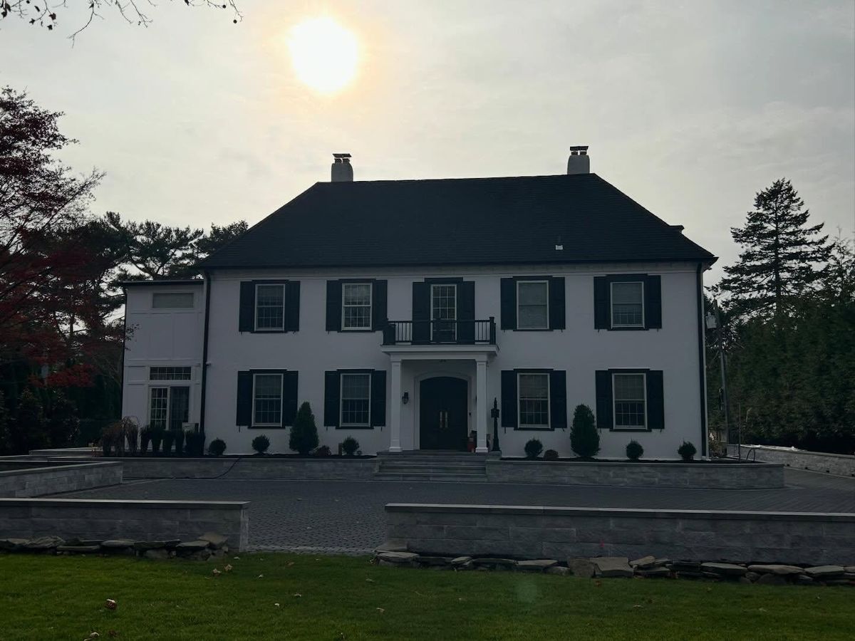 Exterior Painting for Prestige Painting Corp. in Lindenhurst, NY