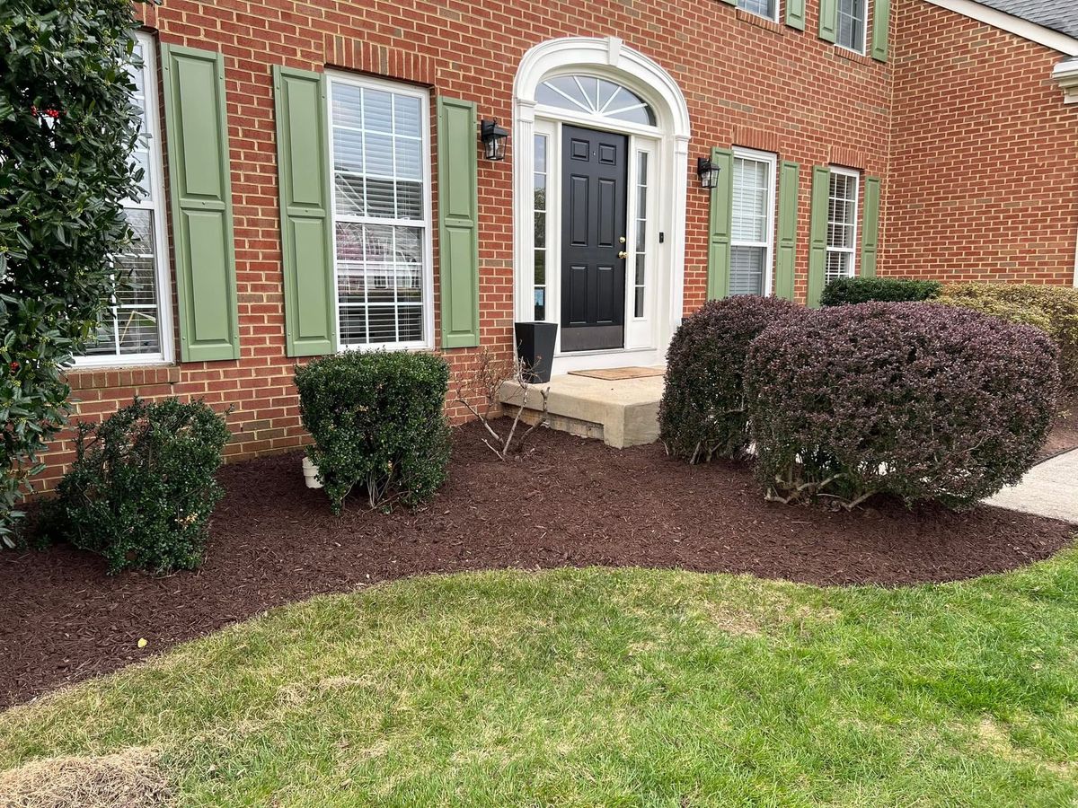 Spring / Fall Clean Up for Ridgewood Lawn Care LLC in Fredericksburg, VA