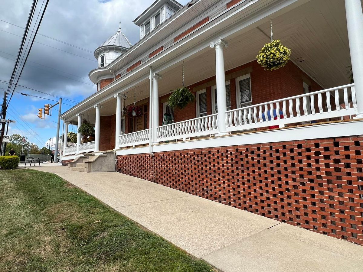 Deck & Fence Staining for Jeff Adkins Painting in Barboursville, WV