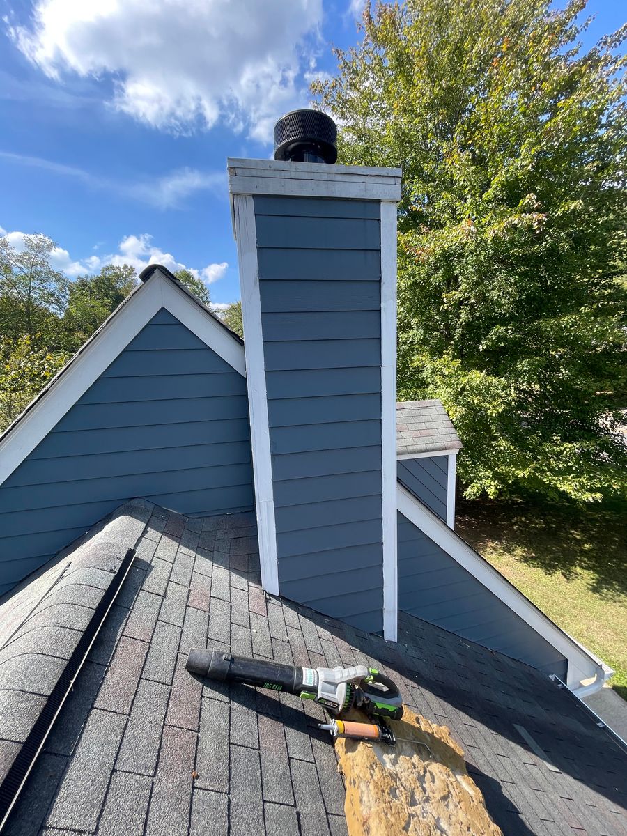 Gutter Repairs for Rocky River Contractors, LLC in Charlotte, North Carolina
