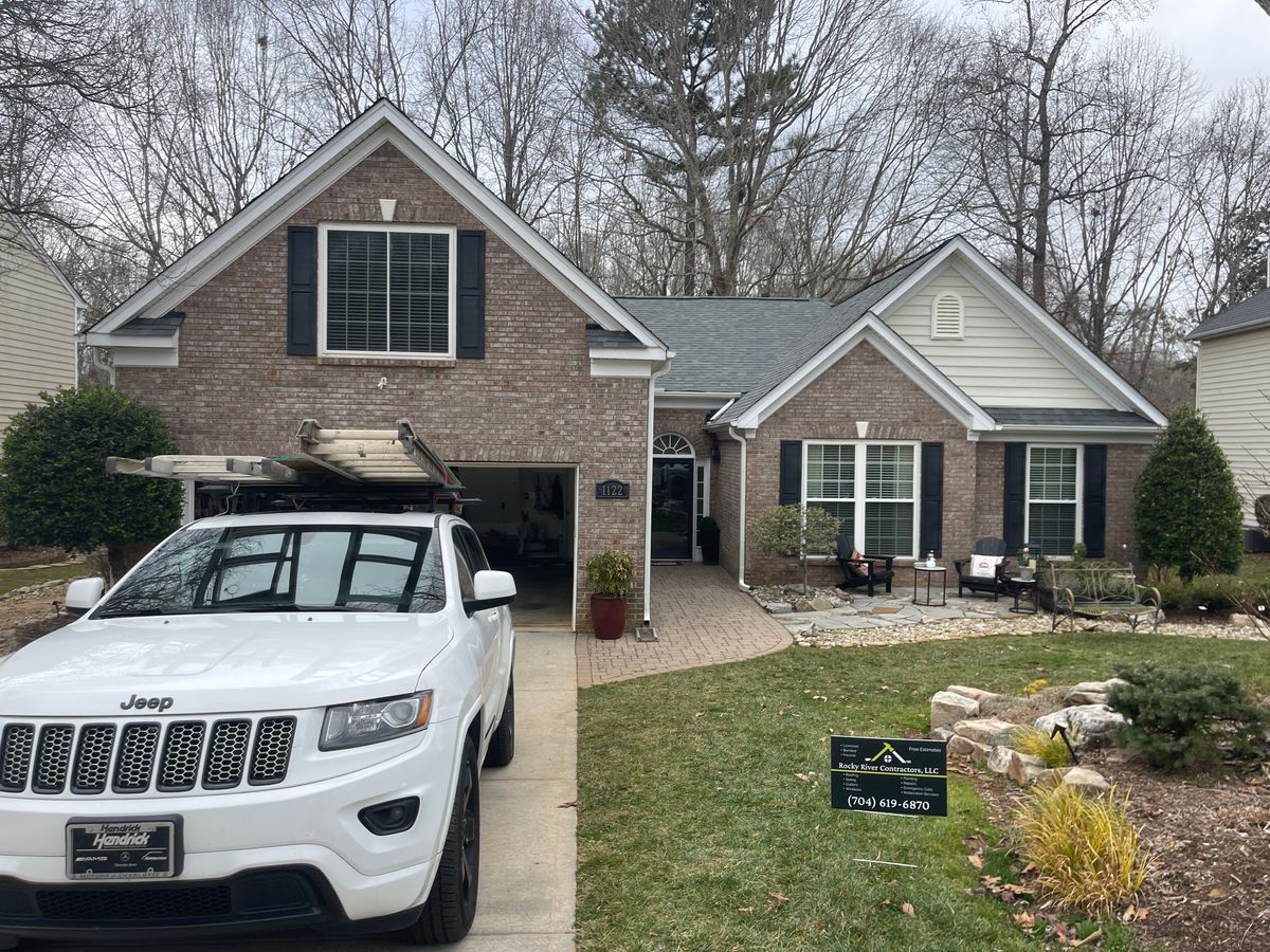 Gutter Repairs for Rocky River Contractors, LLC in Charlotte, North Carolina