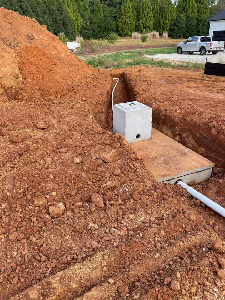 Septic Systems for Fav5 Hauling & Grading in Mount Airy, NC