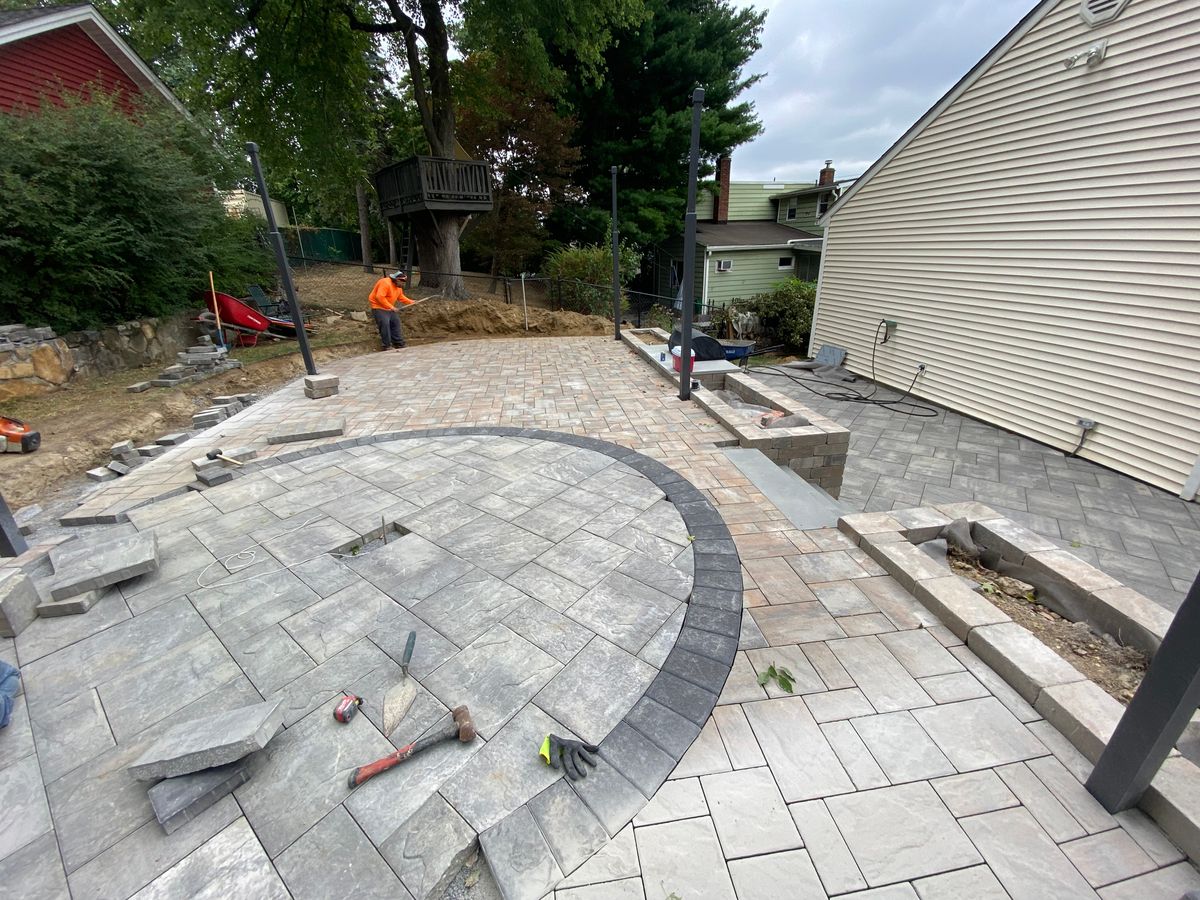 Patio Design & Construction for Zaldivar’s Lawn Care INC  in Peekskill, NY