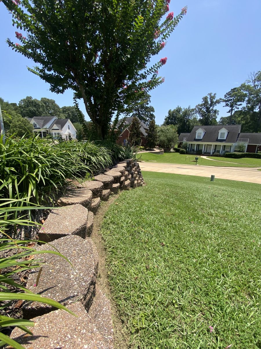 Lawn Maintenance for Spears Brothers Yard Care in West Monroe, LA