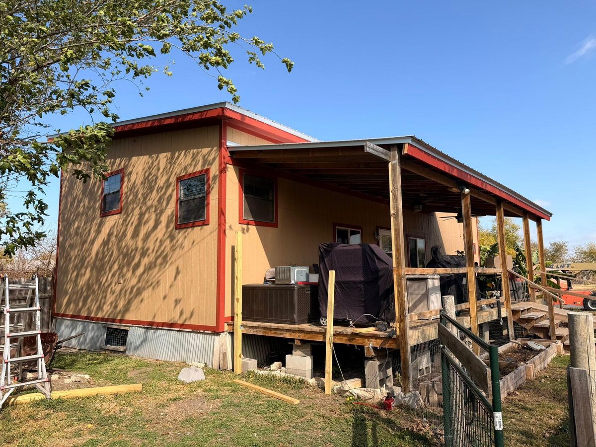 Deck and Patio Construction for R E Tanner Home Improvement in Buckholts, TX