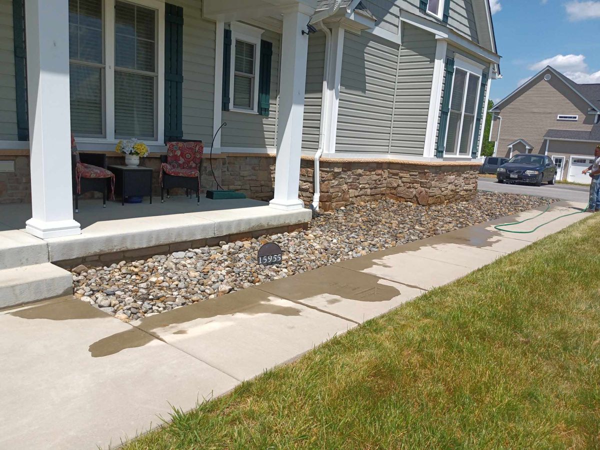 Landscape Design: Mulching for Sam I AM Property Solutions in Sunderland, MD