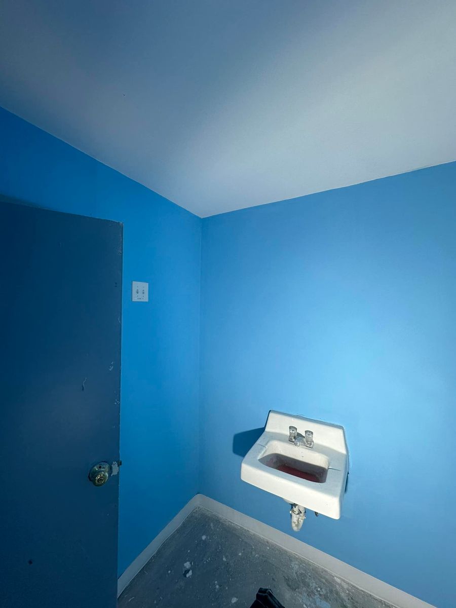 Painting and Staining for First Response Home Improvement, LLC in Yorktown, VA