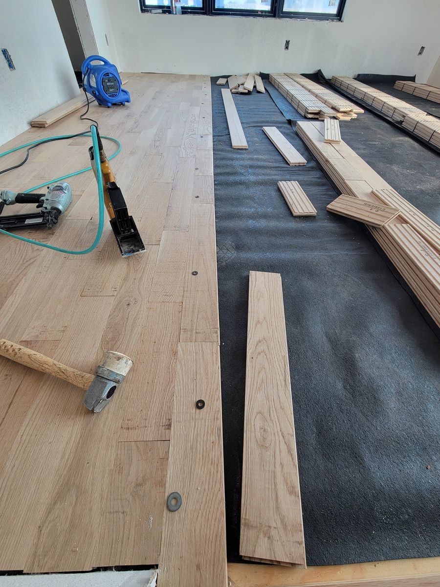 Trimming for Doctor Wood Floors LLC in Dallas, TX