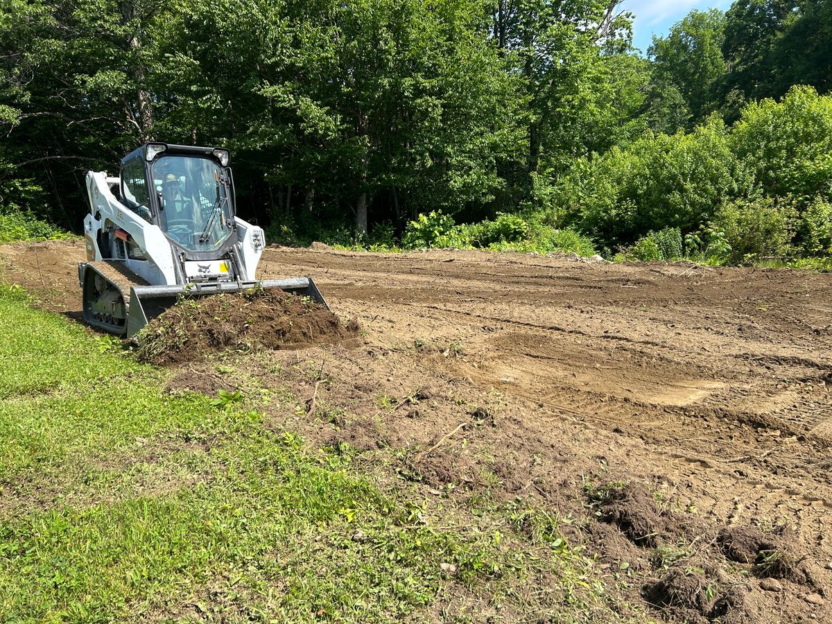 Land Grading for Jack Of All Blades in Windsor County, VT
