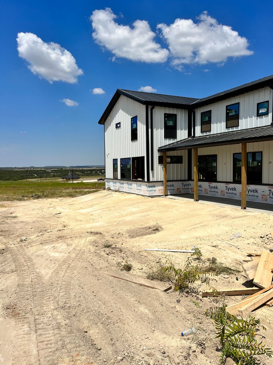 Custom Barndominium for CL Construction in Houston, TX