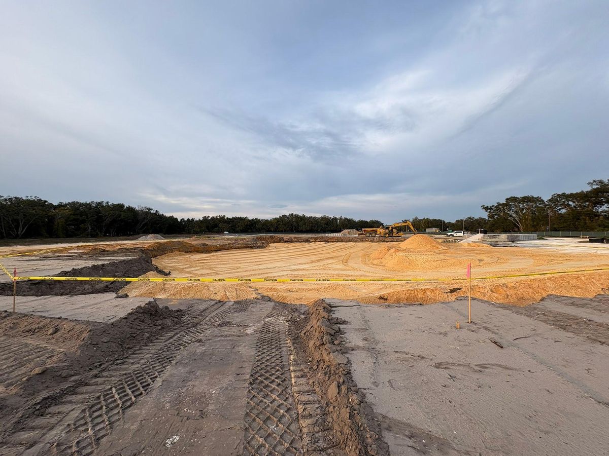 Site Preparation for South Lake Loader Service in Minneola, FL