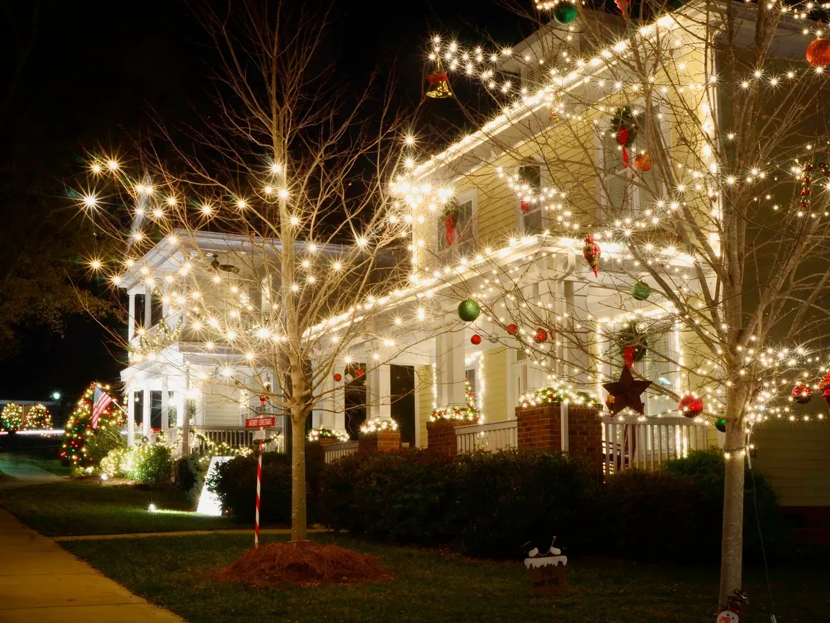 Holiday Light Installation for Amazing Christmas Lights in Magnolia, TX