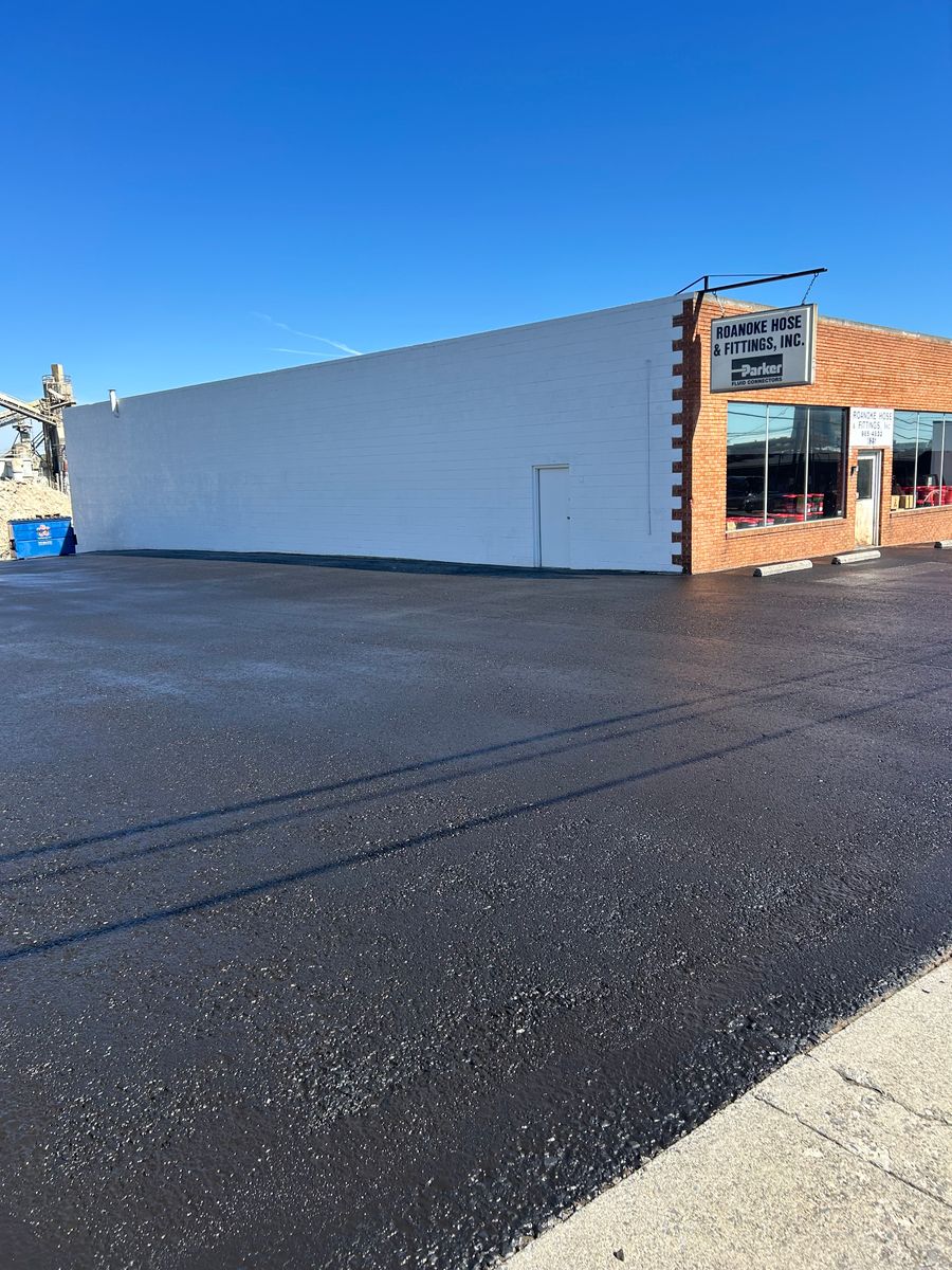 Sealcoating for James R Carter Paving in Roanoke, VA