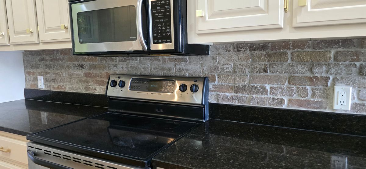 Kitchen and Cabinet Refinishing for Second Chance Painting  in McMinnville, TN