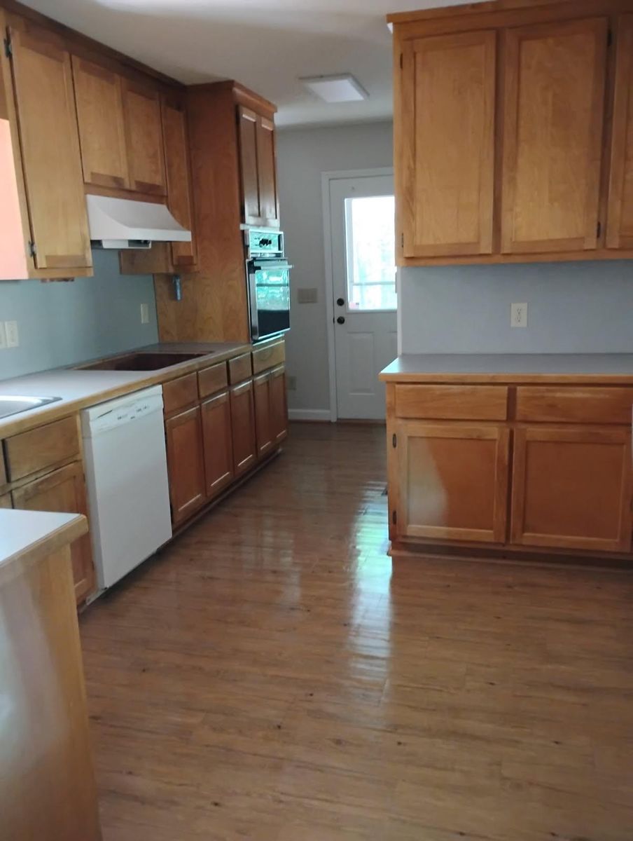 Move In / Move Out Cleaning for Minor Deep Cleaning Services in Durham, NC