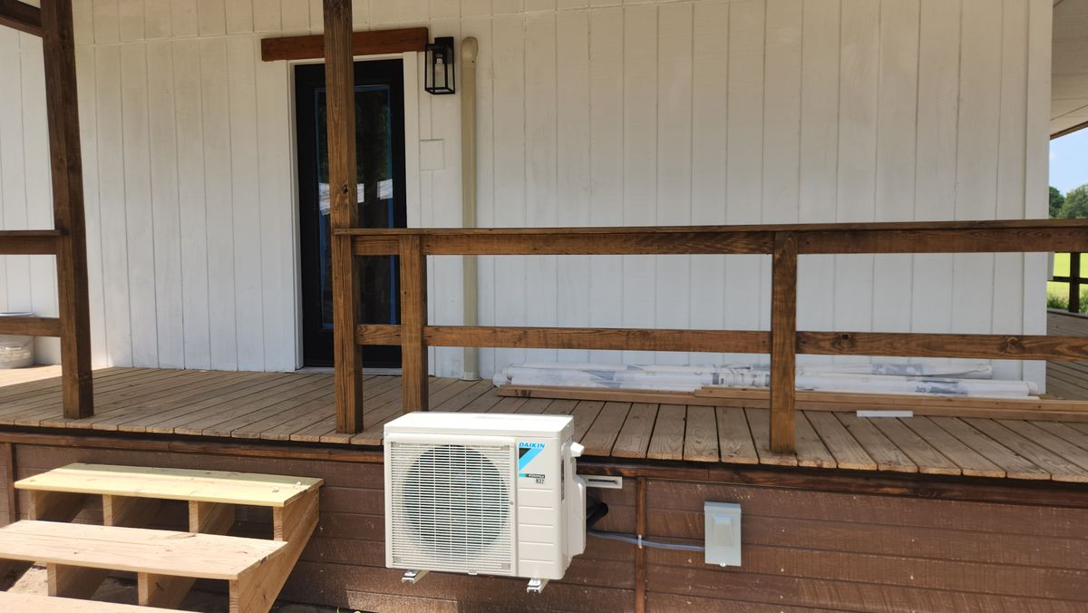 Mini split / Ductless service and installation for Southern Air Service Co. in Alba, TX