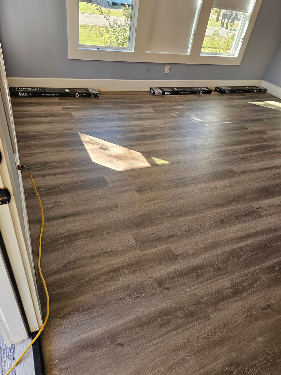 Flooring for Hockley Frame and Siding LLC in Hockley, TX