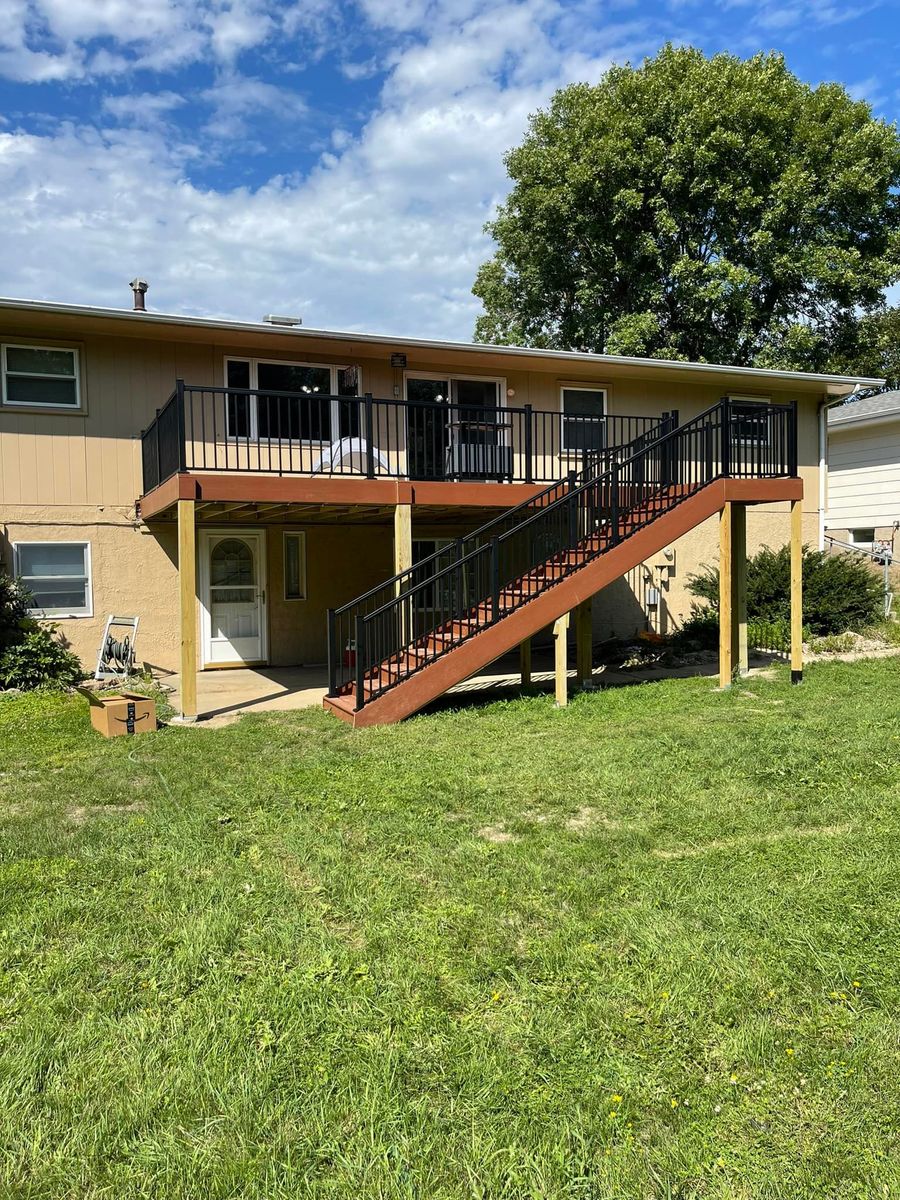 Deck Installation for Daggett Construction in Sioux Falls, SD