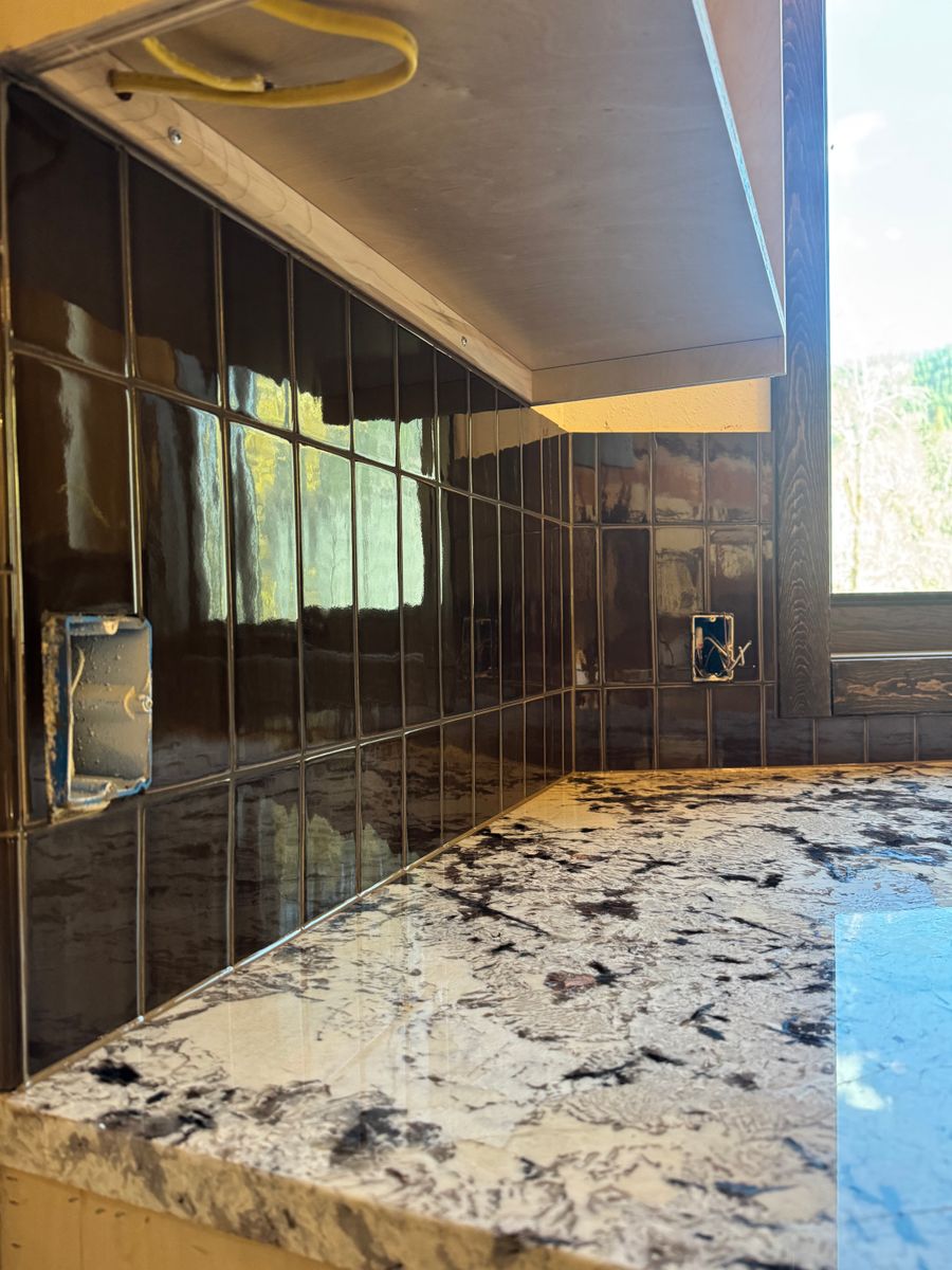 Kitchen Backsplash Tiling for Dakota Tile & Stone in Belle Fourche, SD