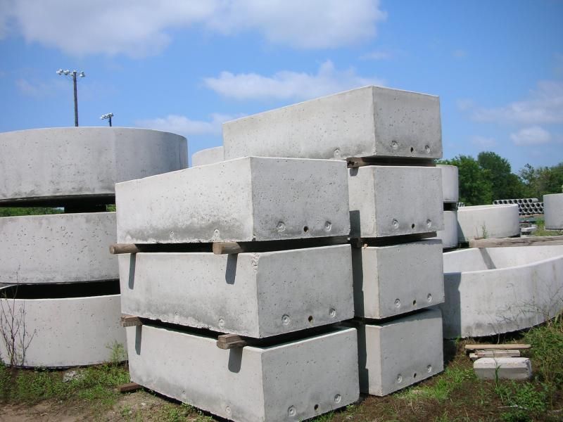 Concrete Water Troughs for MannaS Precast Concrete LLC in Bay City, TX