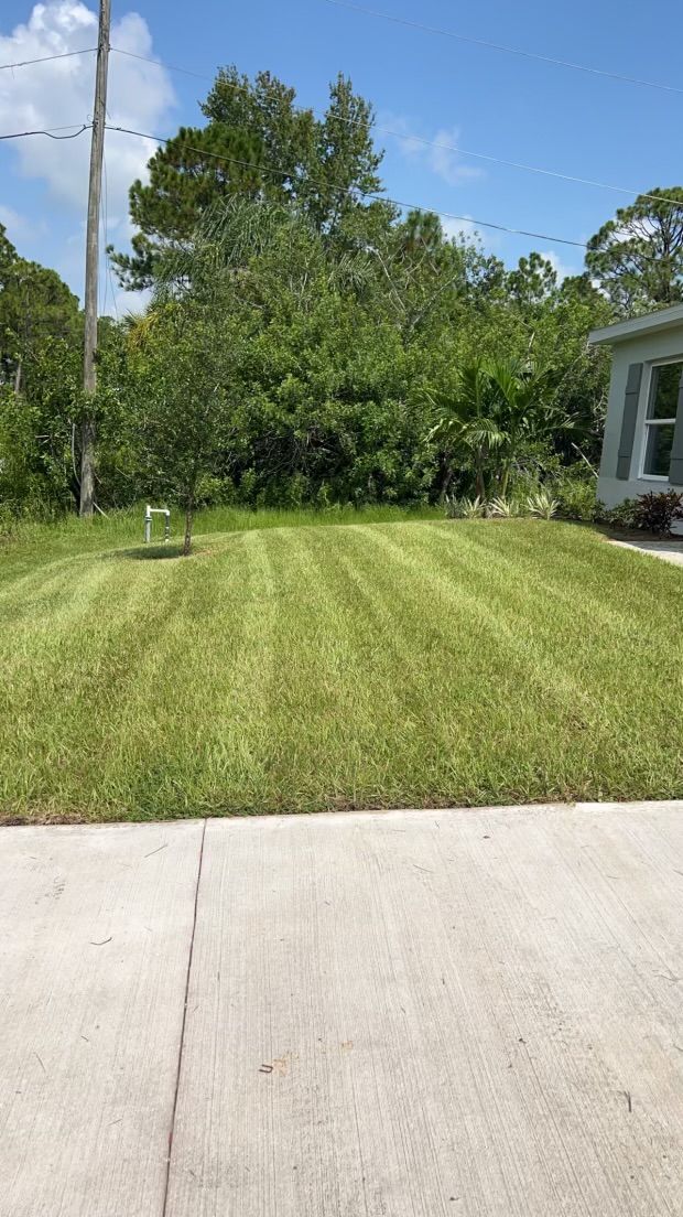 Lawn Maintenance for Space Coast Property Maintenance and Management LLC in Melbourne, FL