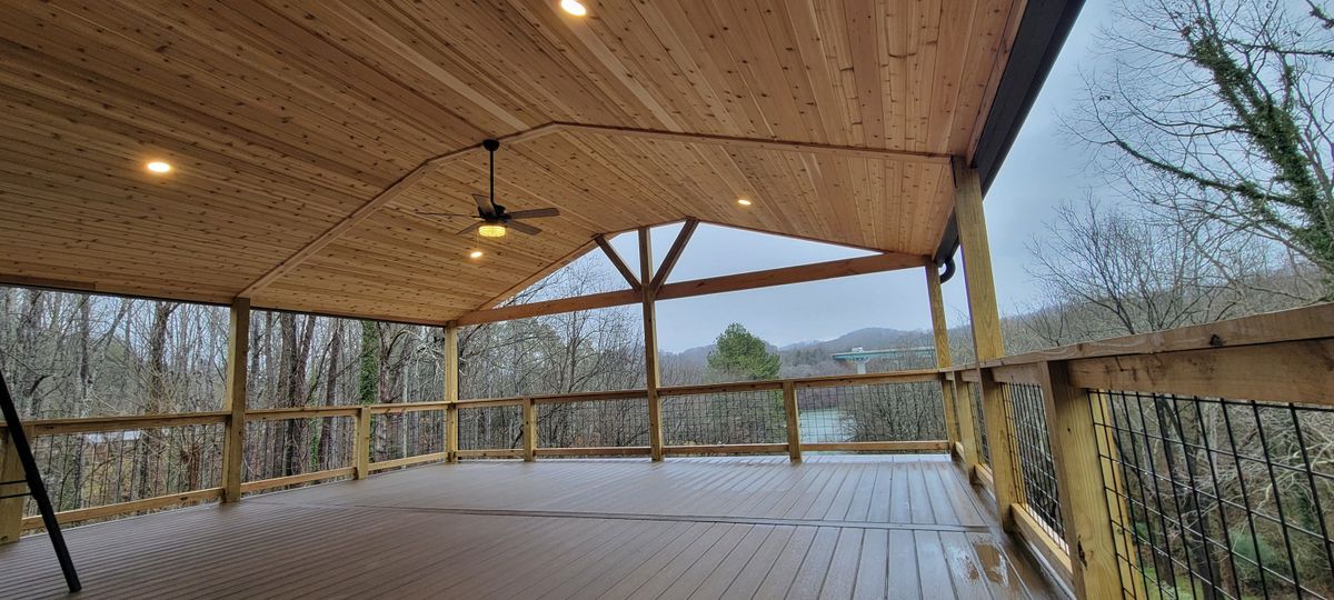 Deck & Patio Installation for Middle Man Construction in Fall Branch, TN