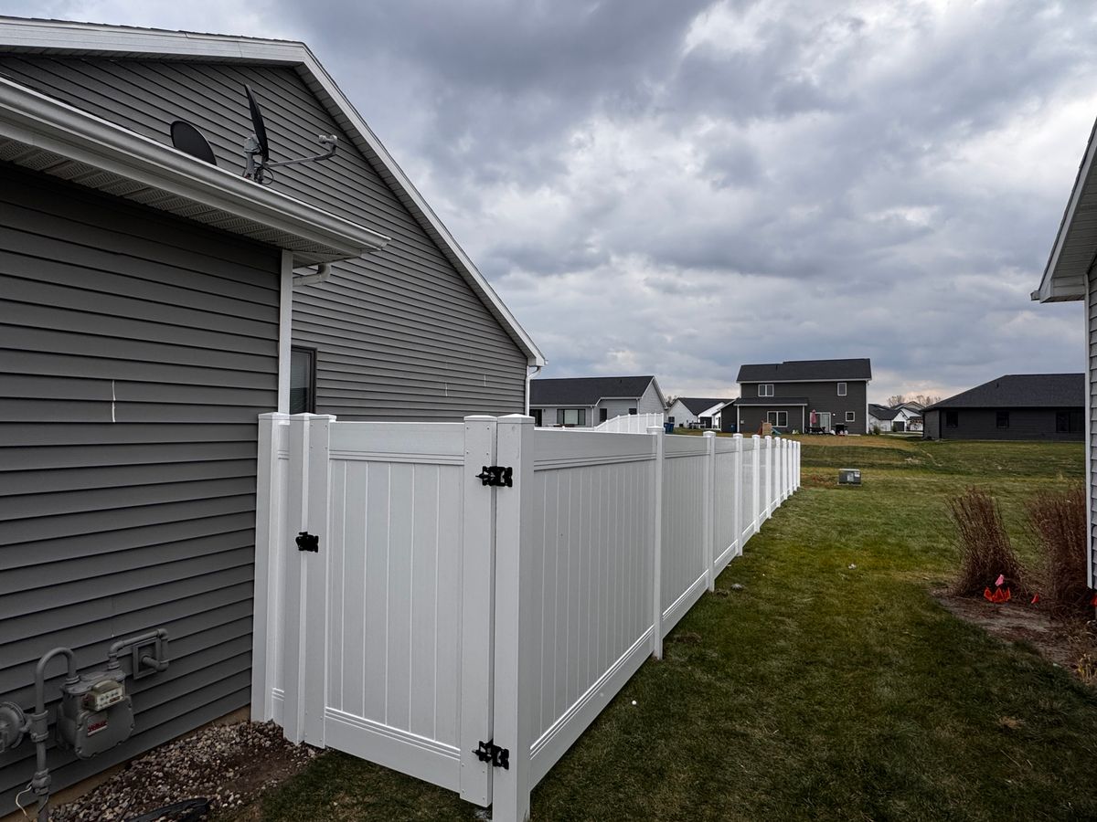 Fence Repair for FreshFence in Fort Wayne, IN