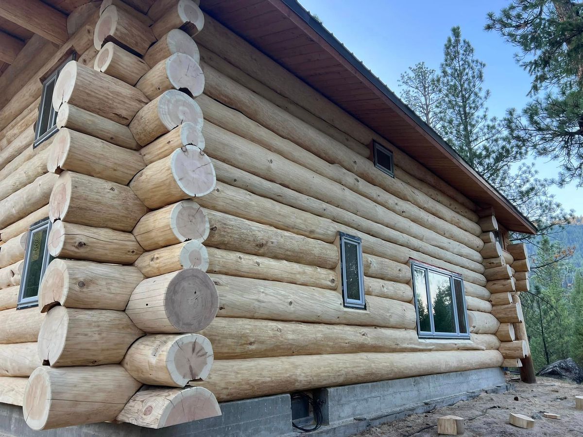 Log Home Chinking for True Blue Logworks LLC in Corvallis, MT