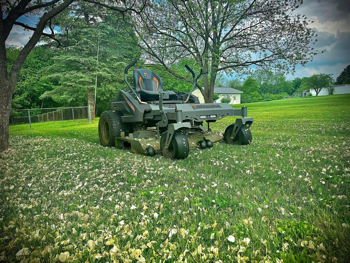 Lawn Maintenance/Mowing for Dunn-Rite Landscaping in New Oxford, PA