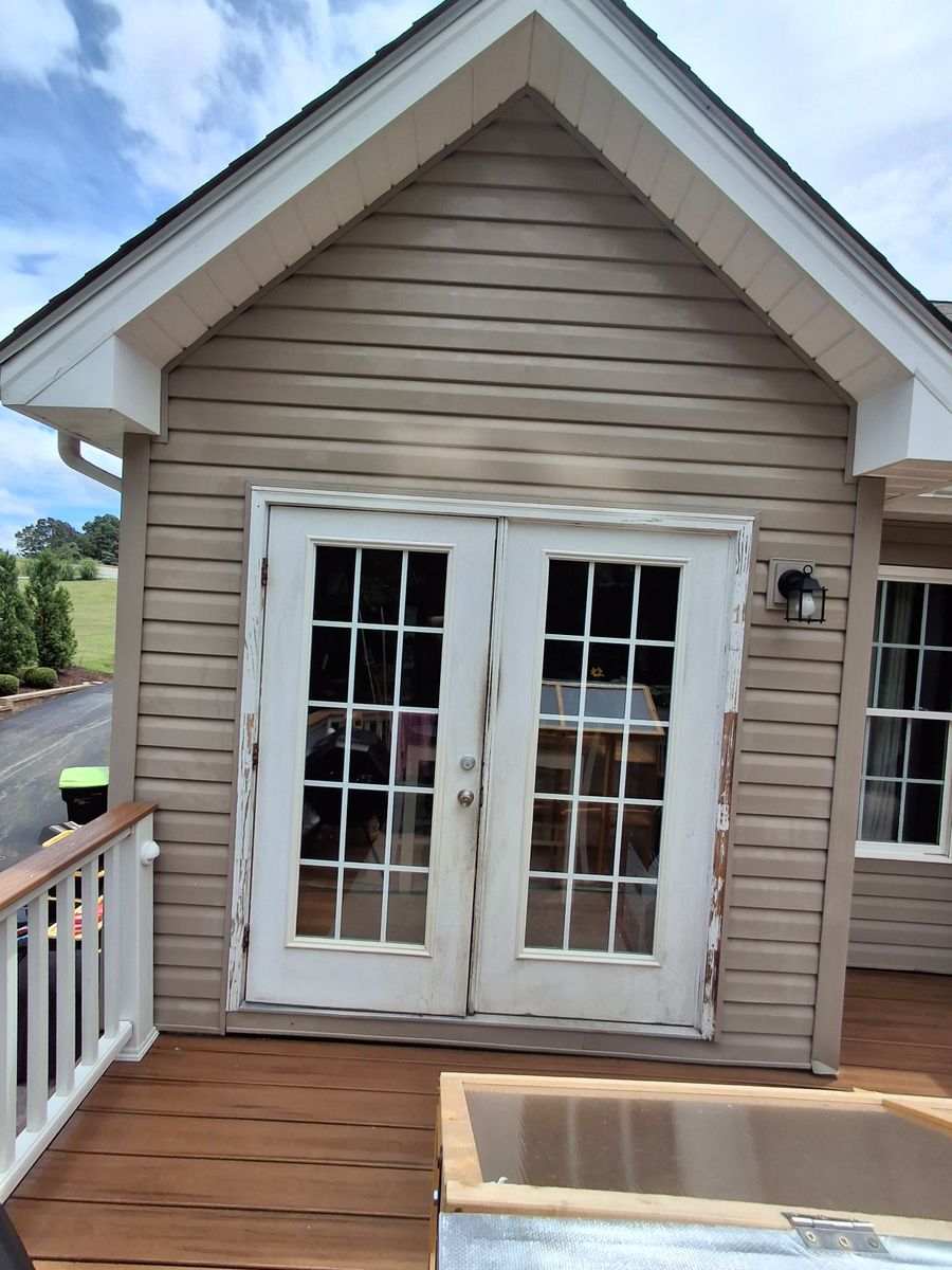 Exterior Painting for P Martinez Painting in Salem, VA