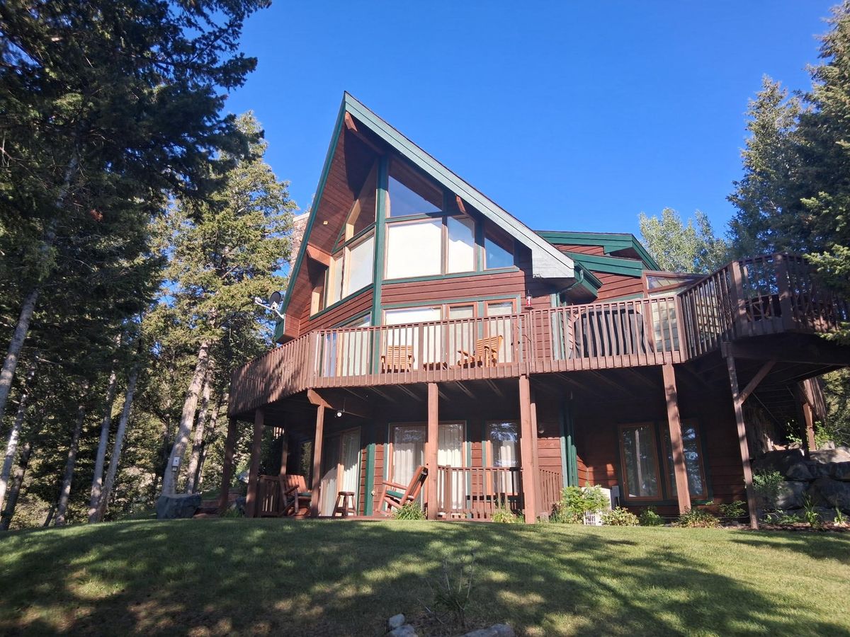 Fence Staining for Grand Painting in Bozeman, MT