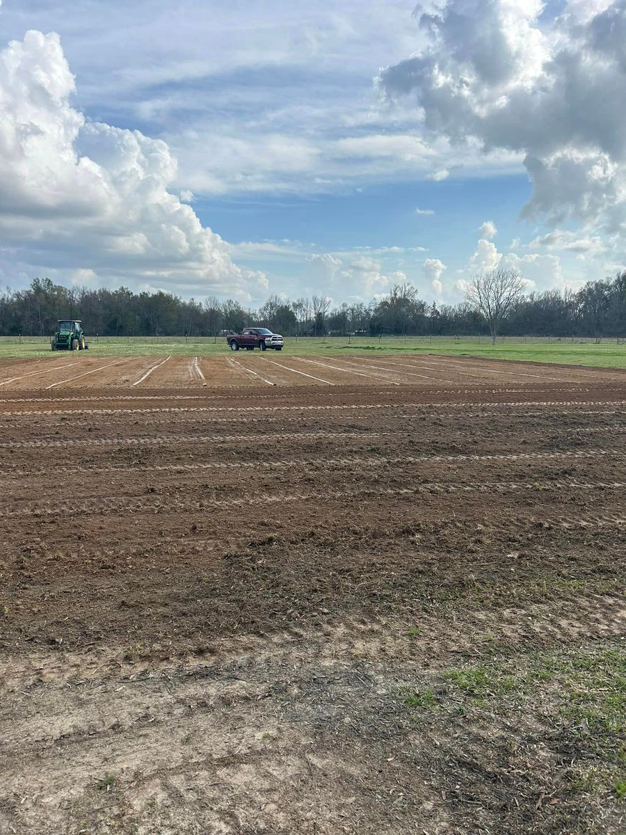 House pads & Driveway Installations for Lambert Equipment Services in Hessmer, LA