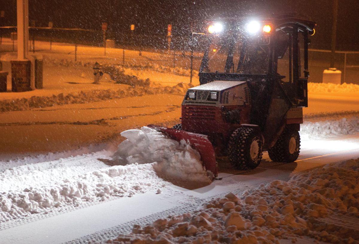 Commercial Snow Removal and Hauling for Trim Seasonal Services in Milwaukee, WI