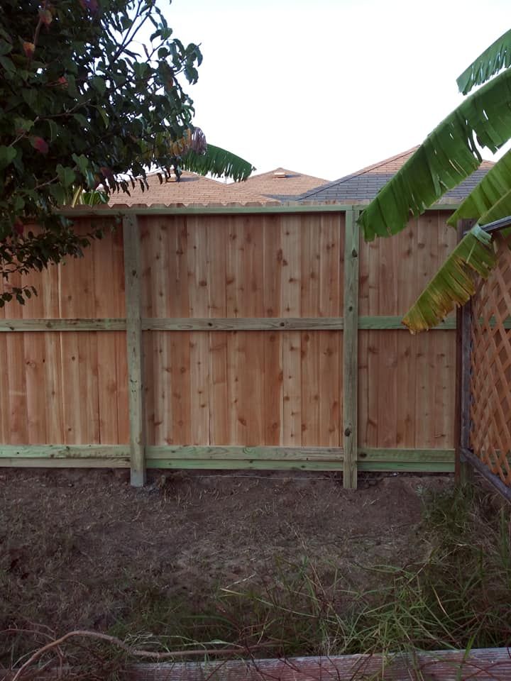 Fencing for Bros Construction  in Humble, TX