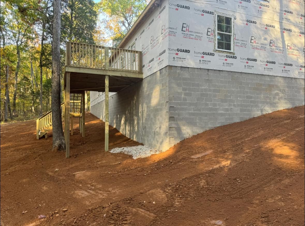 Excavation & Grading for DIRT PLUS LLC in Bowling Green, KY