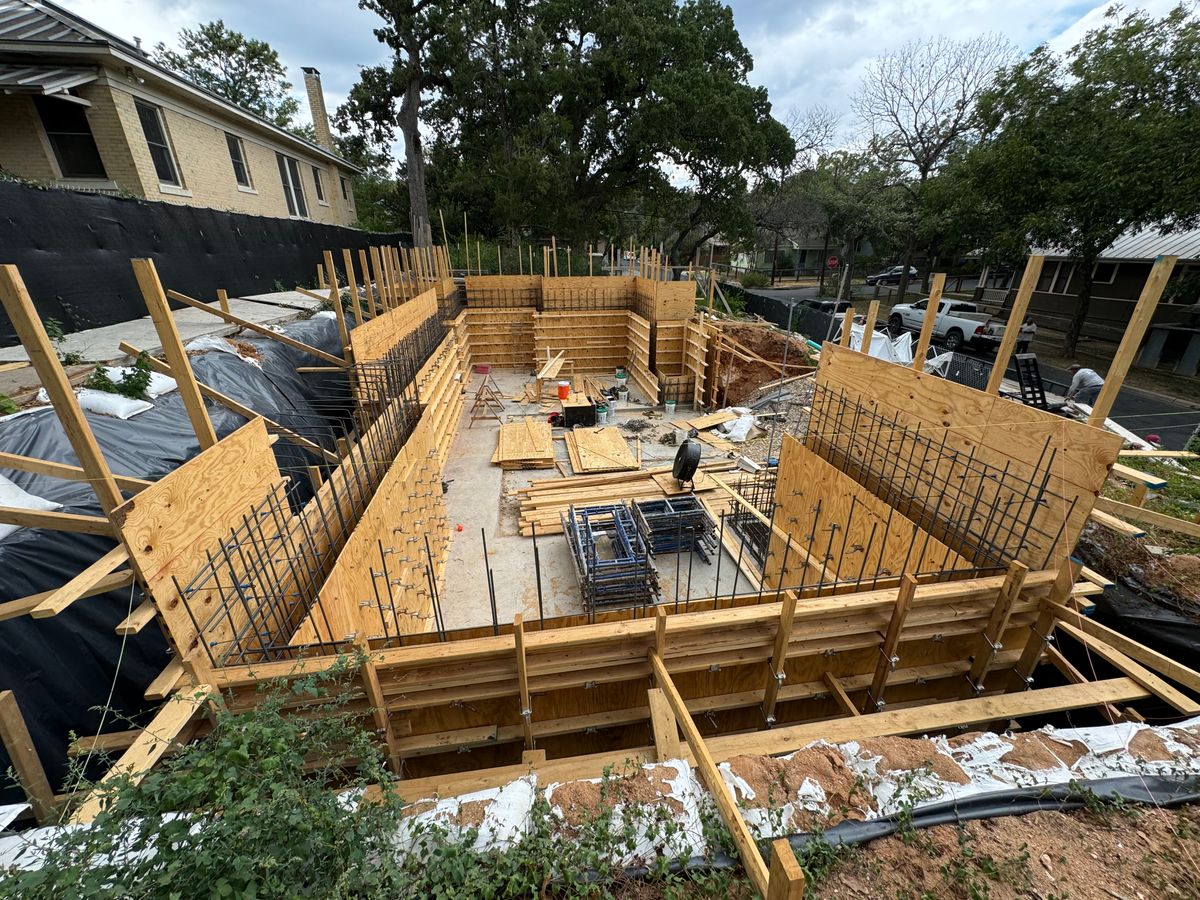 Retaining Wall Construction for Black Eagle Construction Inc in Austin, TX