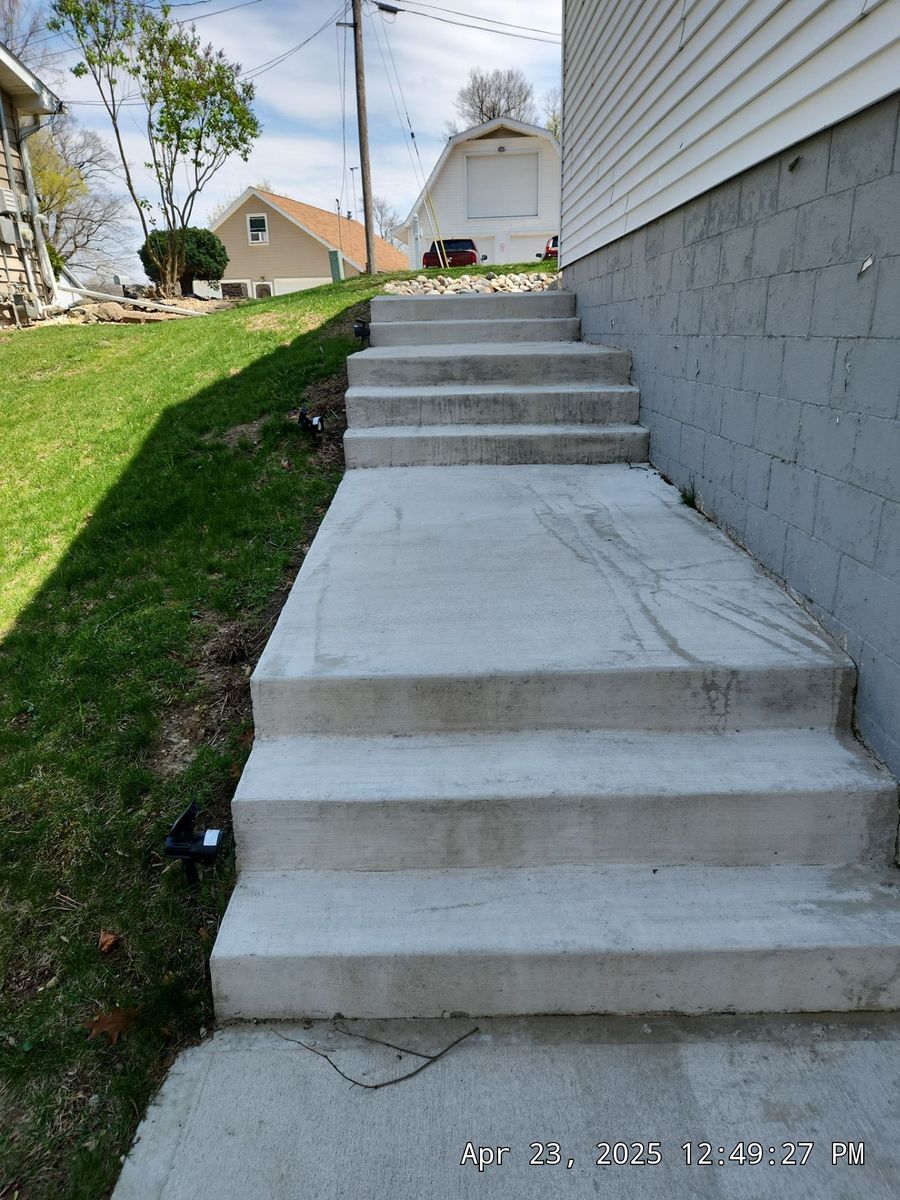 Deck & Patio Installation for Cornerstone Builds in LaGrange, IN
