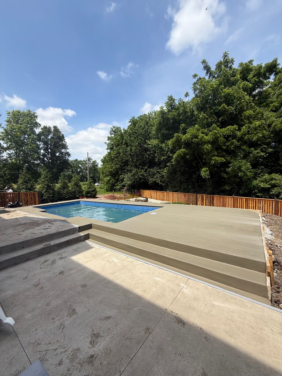 Pool Decks for Modern Concrete LLC in Lowell, AR