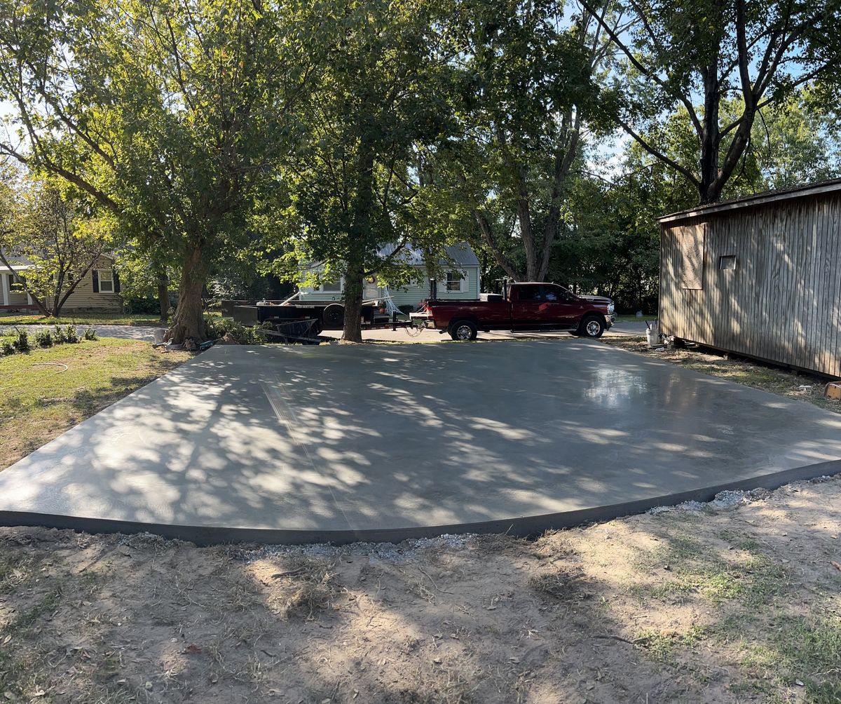 Garage Slabs for Premier Concrete Scapes in Murfreesboro, TN